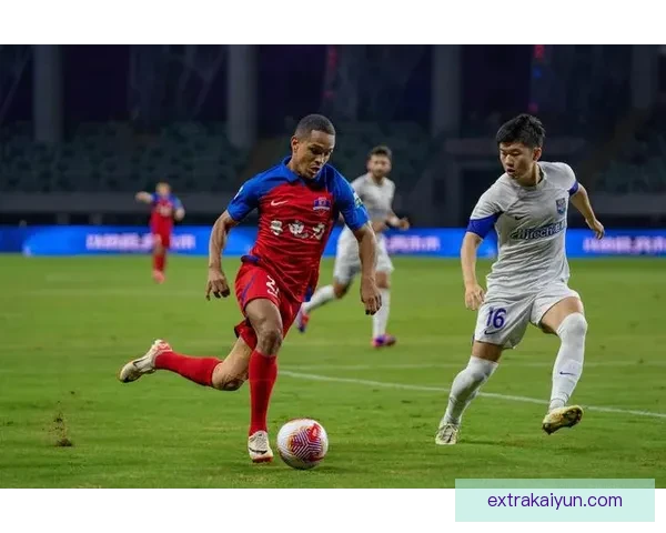 奥布拉克2025赛季状态回暖，展现出稳定的扑救能力和出色的门前表现